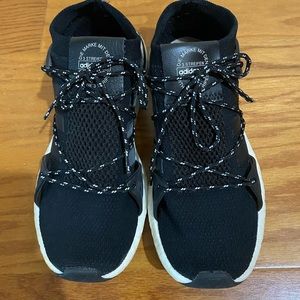 Adidas running shoes size 9